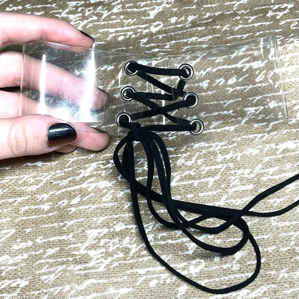 🍋 *BOGO* Clear Corset Choker